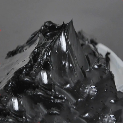 Composition générale BASE Oil Lubrifiant industriel avec disulfure de molybdène anti-séchage