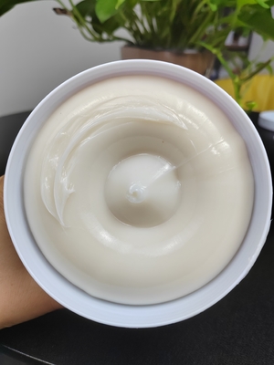 Température blanche Graisse lubrifiante pour machine polyvalente Augmentation de la lubrification